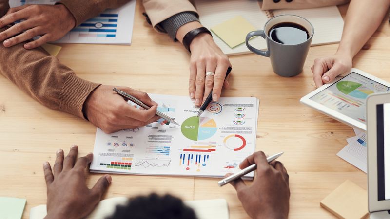 LiquidIA: scenarios